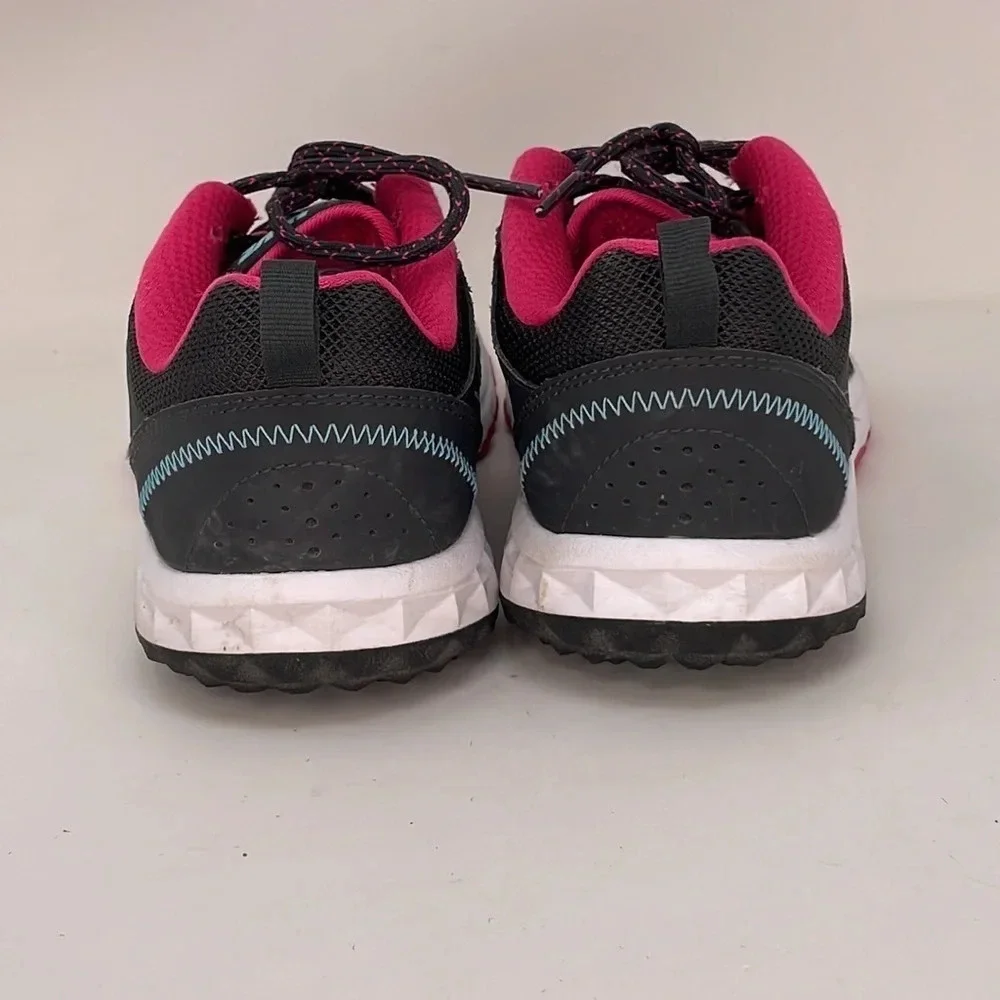 Nike shoes sneakers
